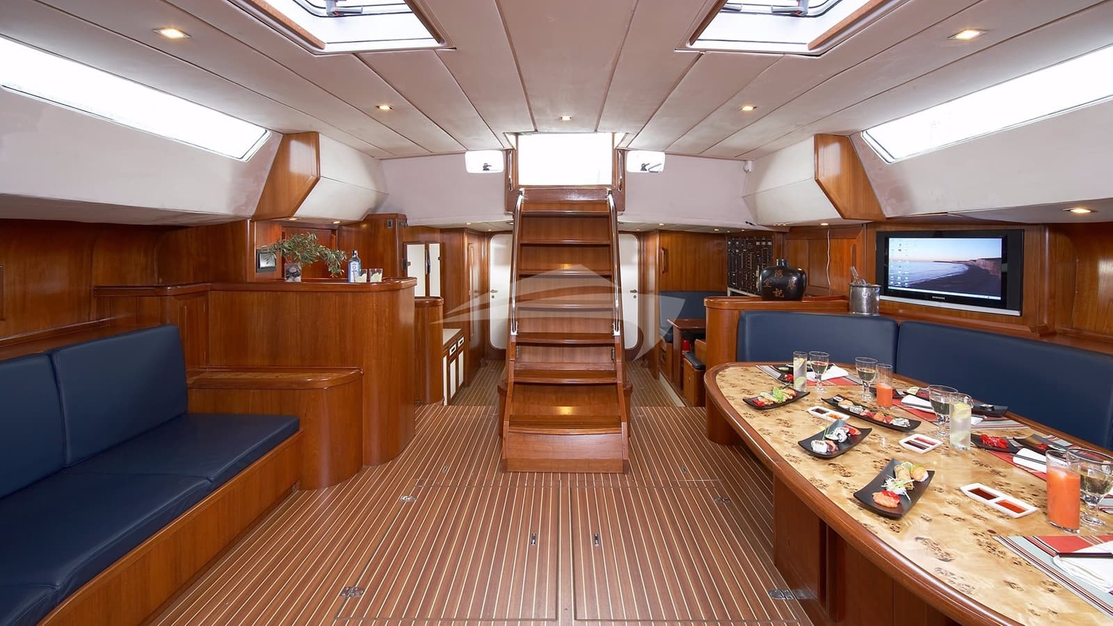 NOHEEA, photo from the yacht portfolio 3