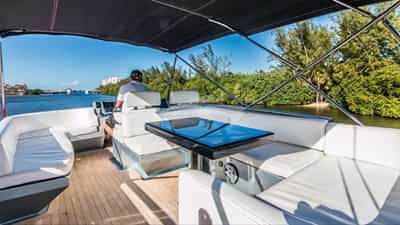 Top Deck