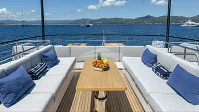 Sundeck Seating