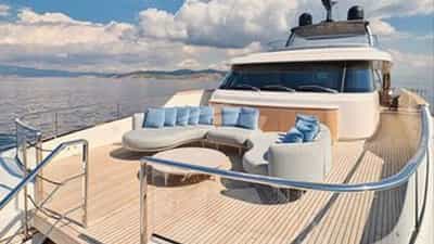 Foredeck Seating
