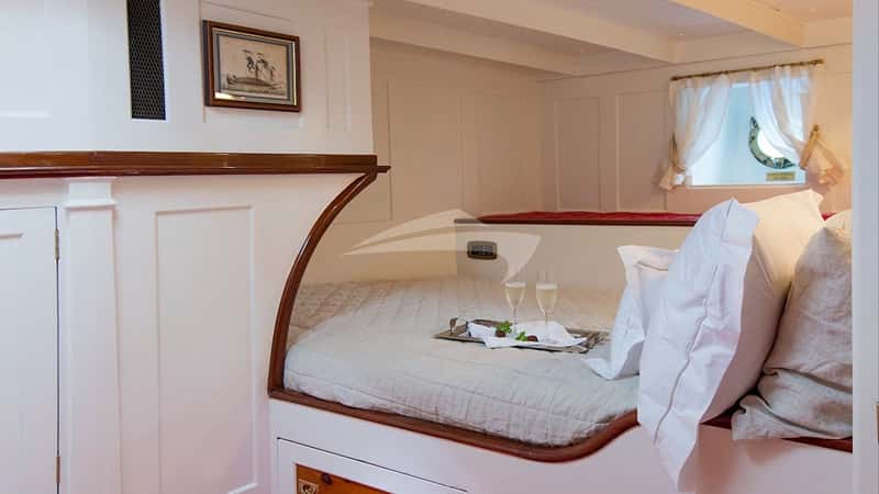PURITAN 38m sailing yacht charter, photo 2