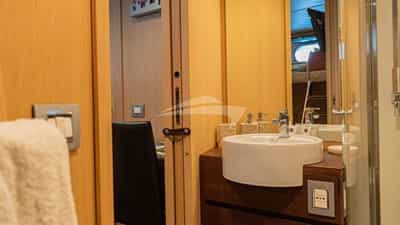 Guest Twin Bathroom