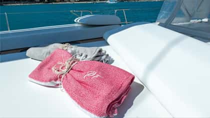 PURA FOLLIA 19m sailing yacht charter, photo 6