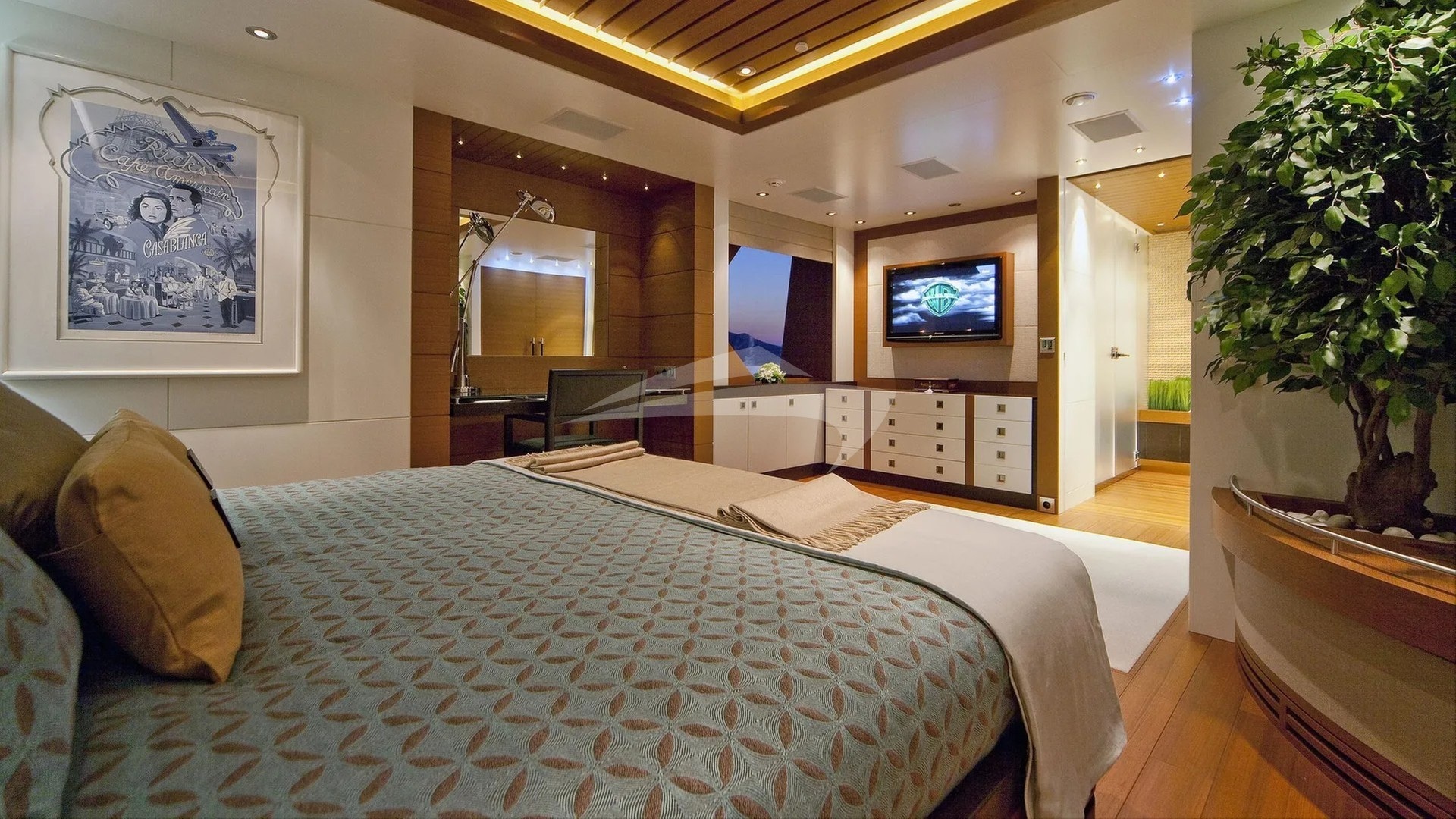 VIP Cabin