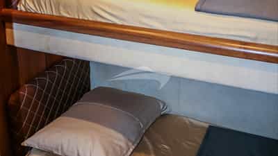 Twin Cabin