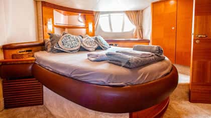THALES 17m motor yacht charter, photo 6