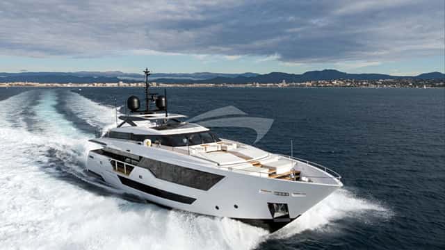 JAG'B yacht charter photo 2