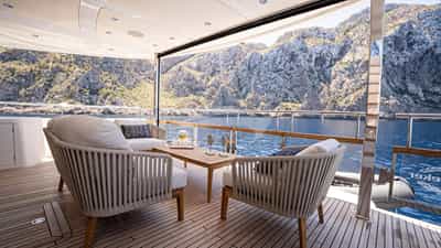 Deck Seating