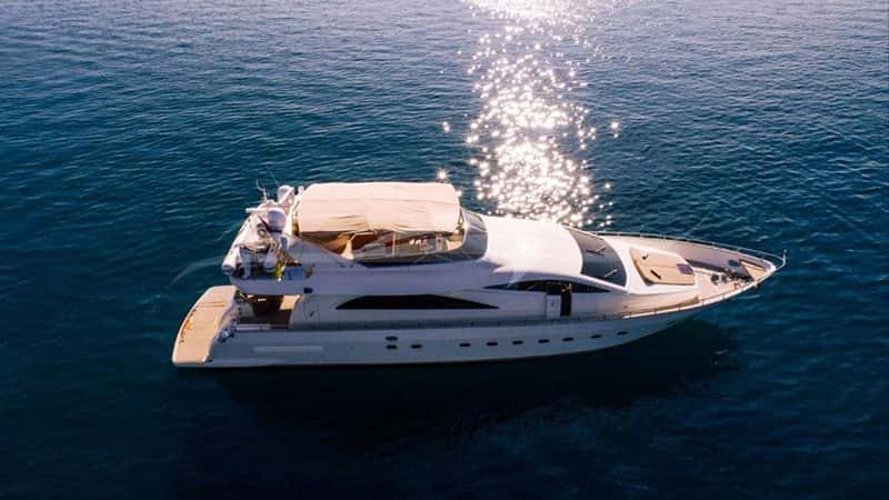 LADY LONA 26m motor yacht charter, photo 2