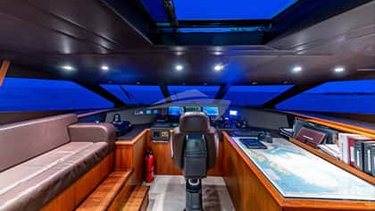 EMRYS 30m motor yacht charter, photo 11