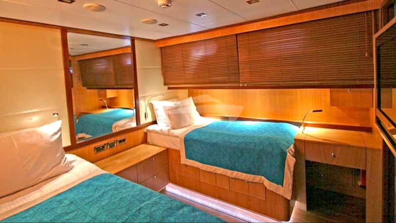 GETAWAY 31m sailing yacht charter, photo 3