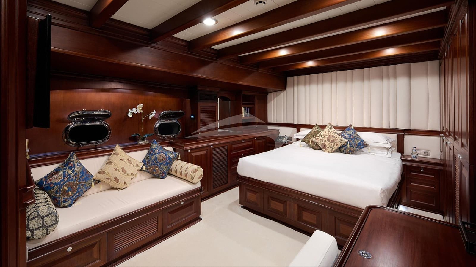 RIANA, photo from the yacht portfolio 7