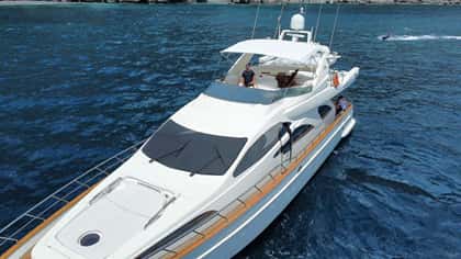 MINERVA 25m motor yacht charter, photo 12