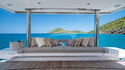 CHILLIN HUT 17m sailing yacht charter, photo 8