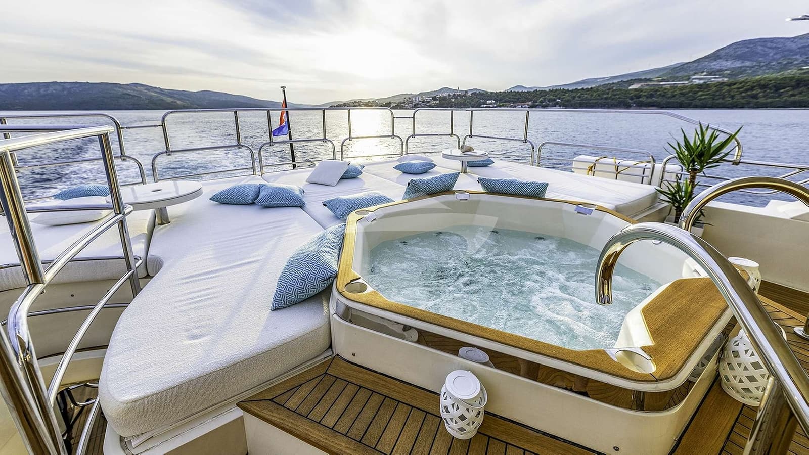 ARAGO, photo from the yacht portfolio 7