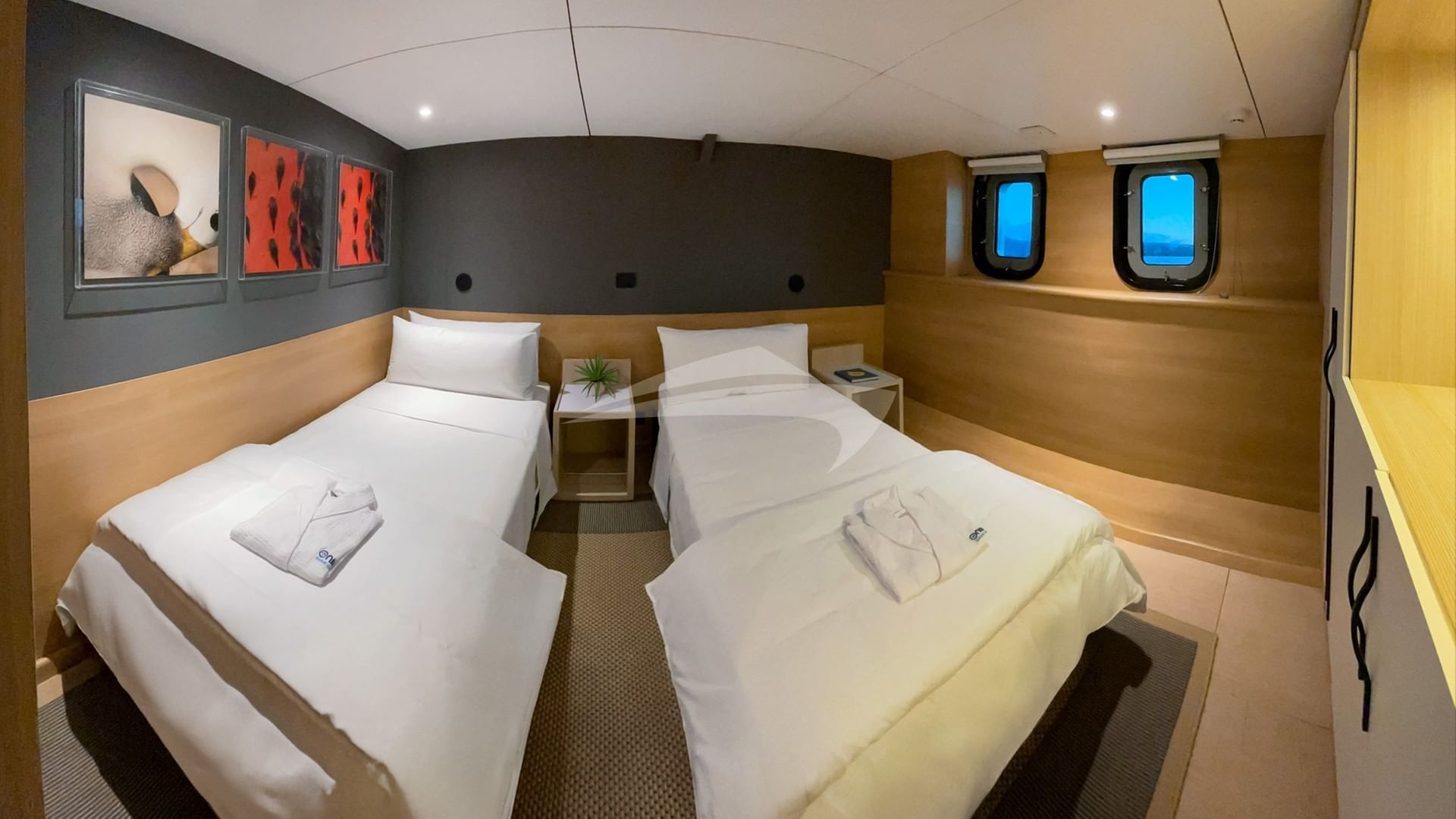 Tribute Ocean Vista Suite 1