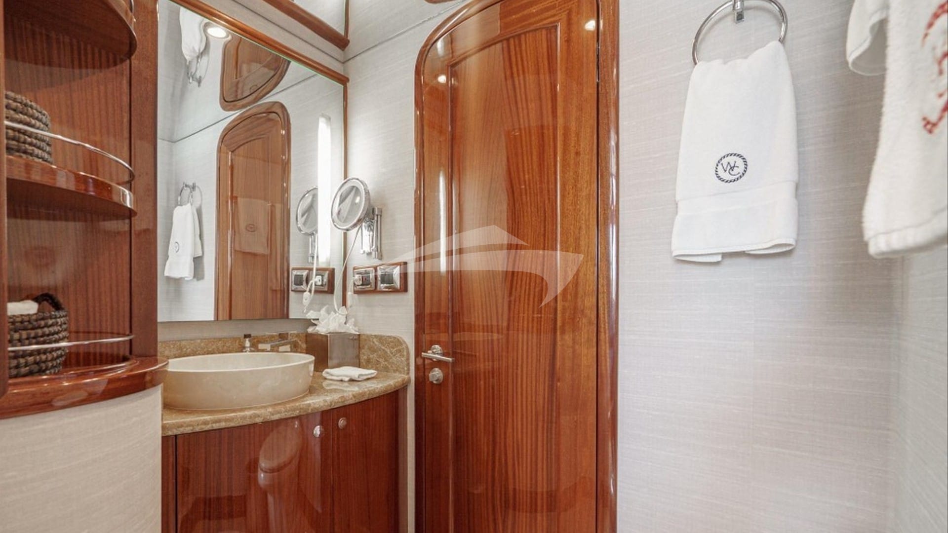 Guest Bathroom 2