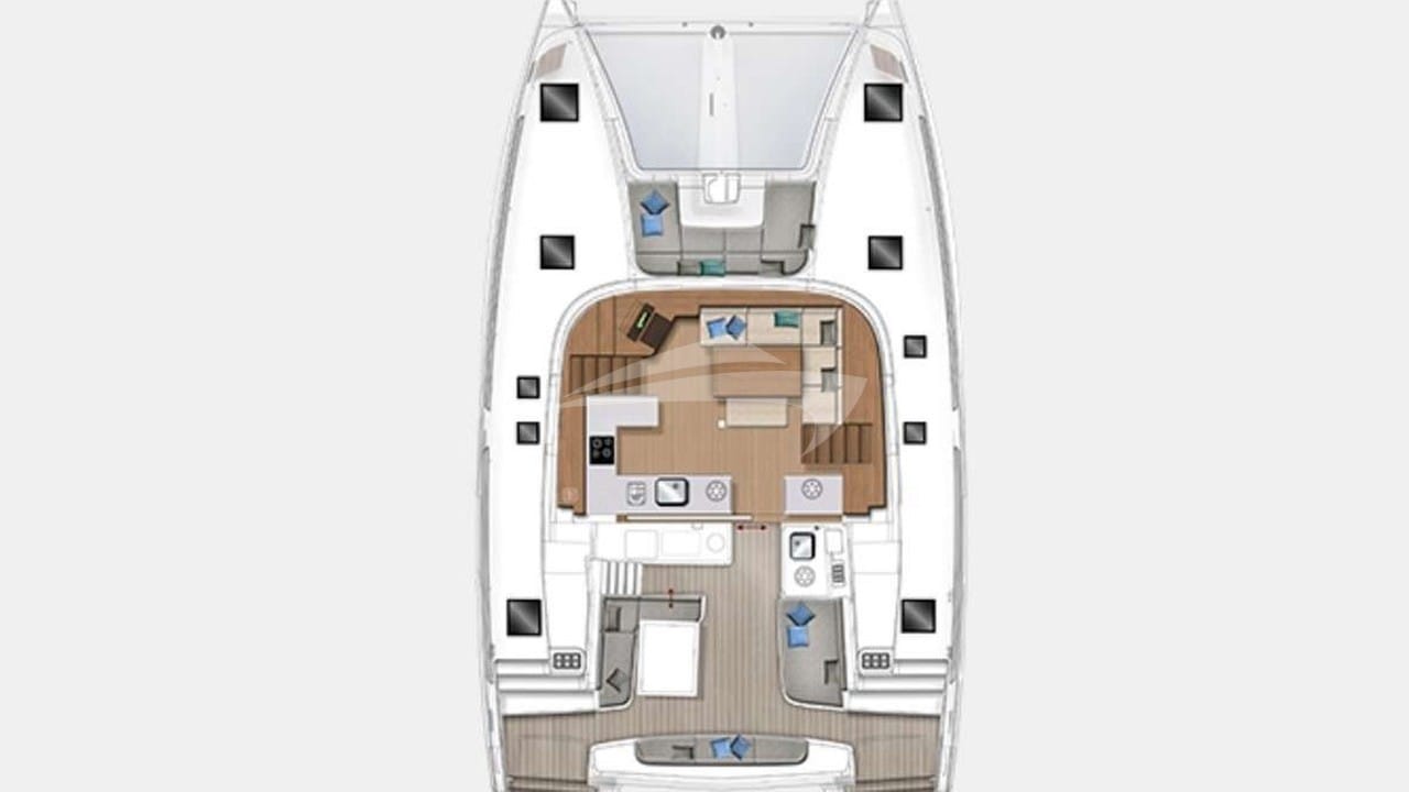 Salon and Aft deck layout