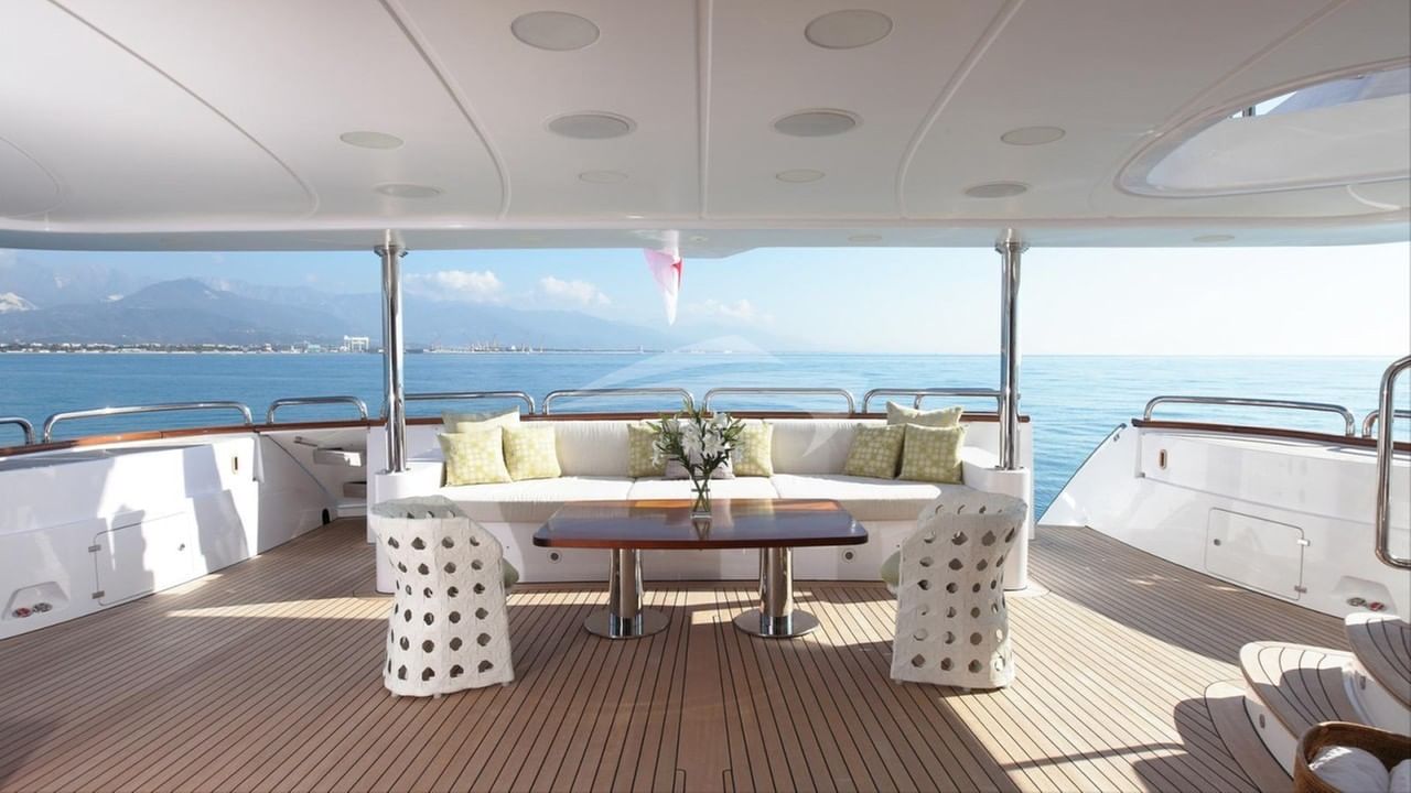 Aft Deck Dining