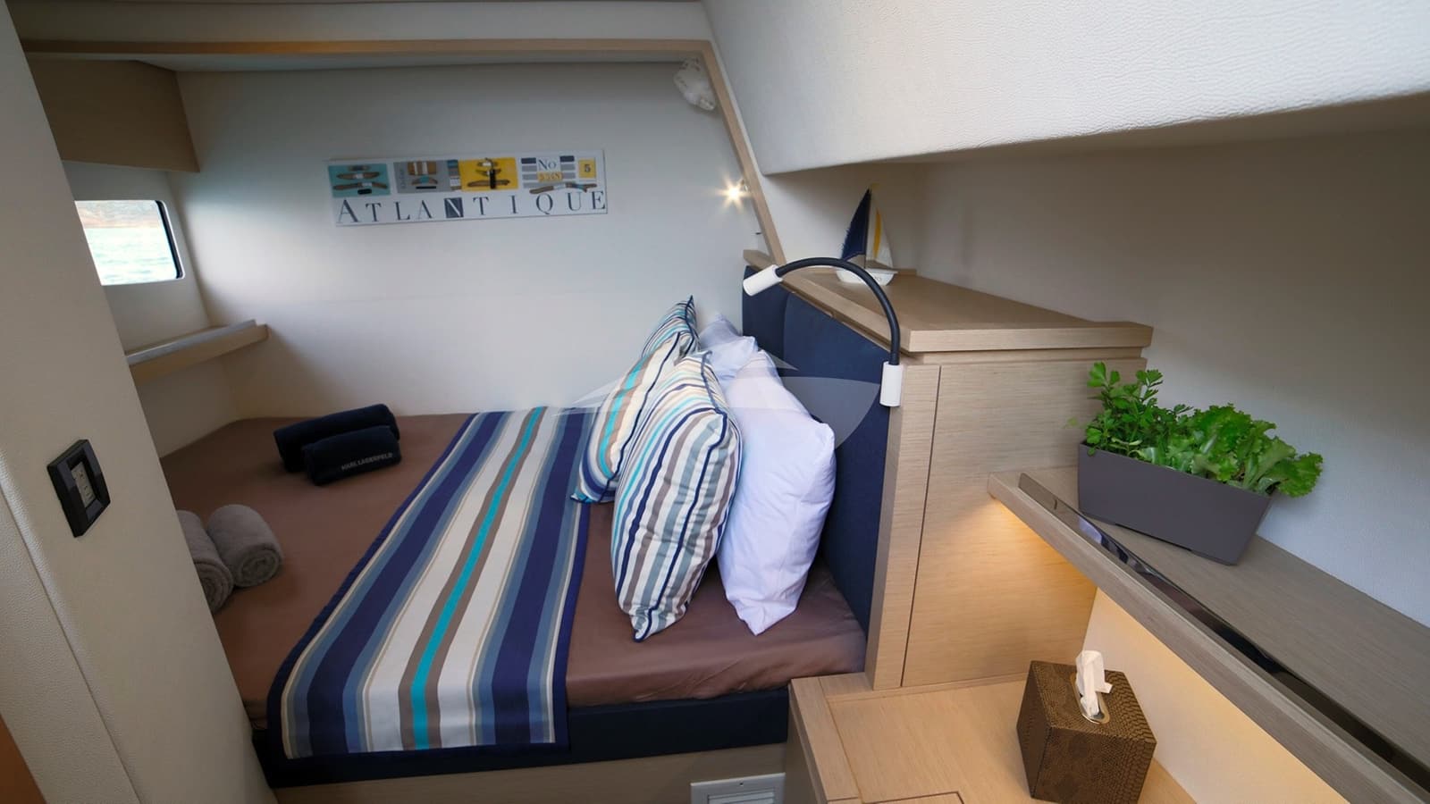NEW HORIZONS 2, photo from the yacht portfolio 19