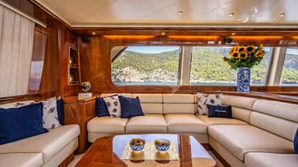 ESTIA POSEIDON 26m motor yacht charter, photo 9