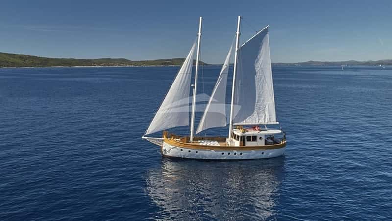 GREEN RAY 28m sailing yacht charter, photo 7