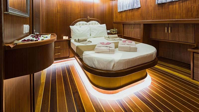 S NUR TAYLAN 35m sailing yacht charter, photo 6