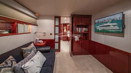 IV TRANQUILITY 29m motor yacht charter, photo 9