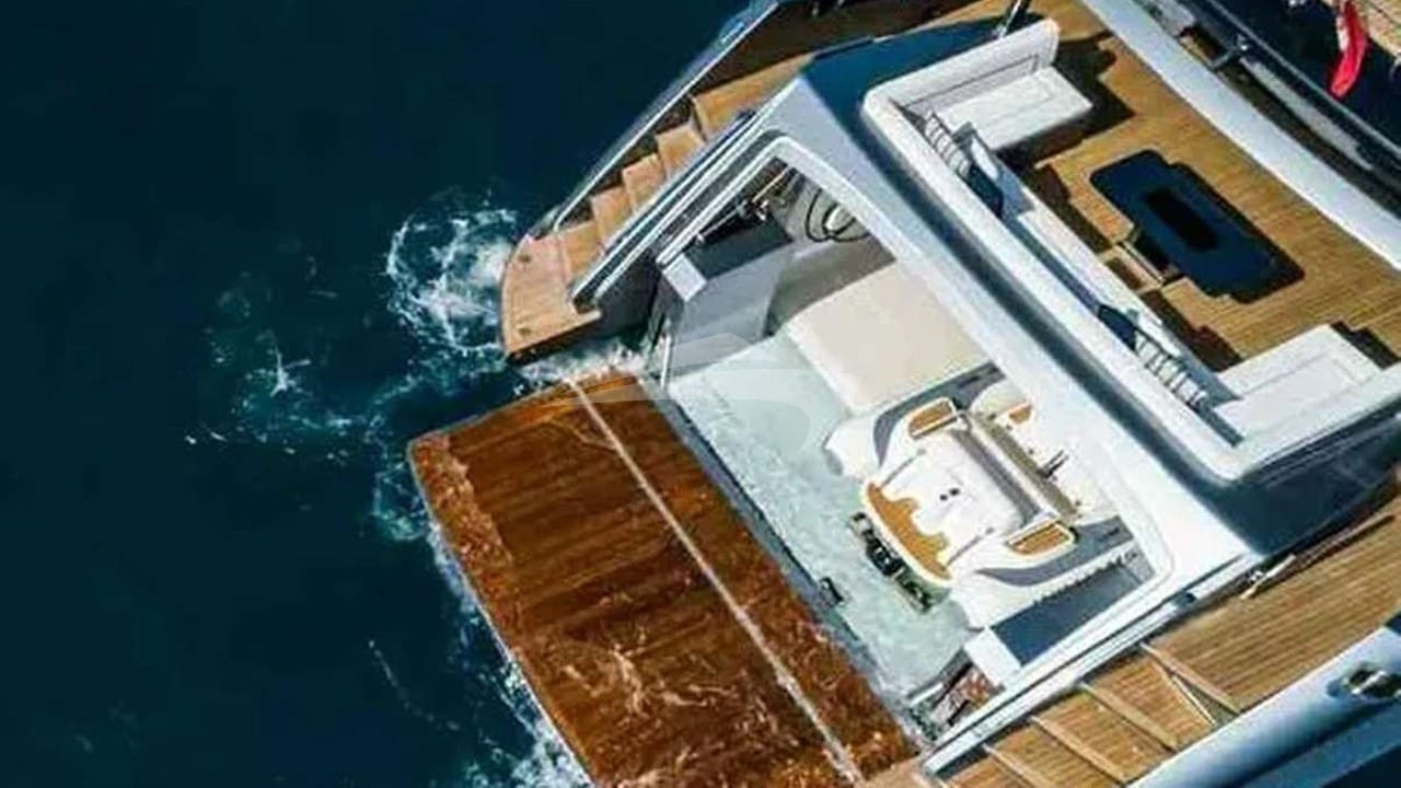 Swim platform (Rendered image)