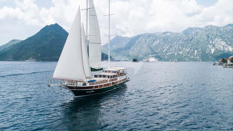 SADRI USTA 1 32m sailing yacht charter, photo 2