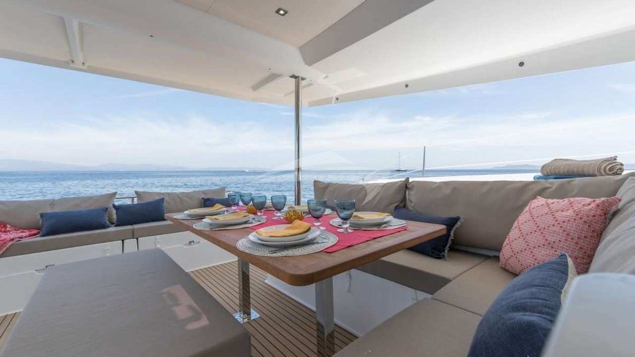 Aft Deck Dining
