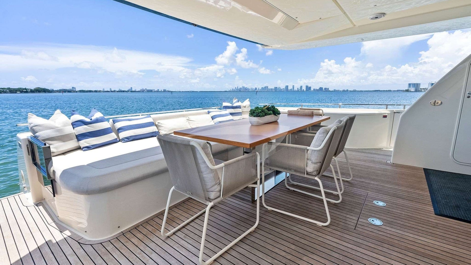 Aft Deck Dining
