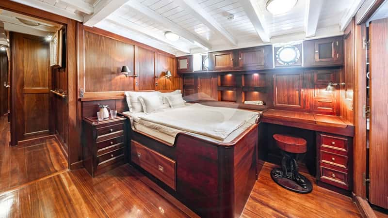 TRINAKRIA 49m sailing yacht charter, photo 9
