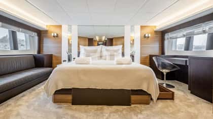 BISCAYNE 23m motor yacht charter, photo 6