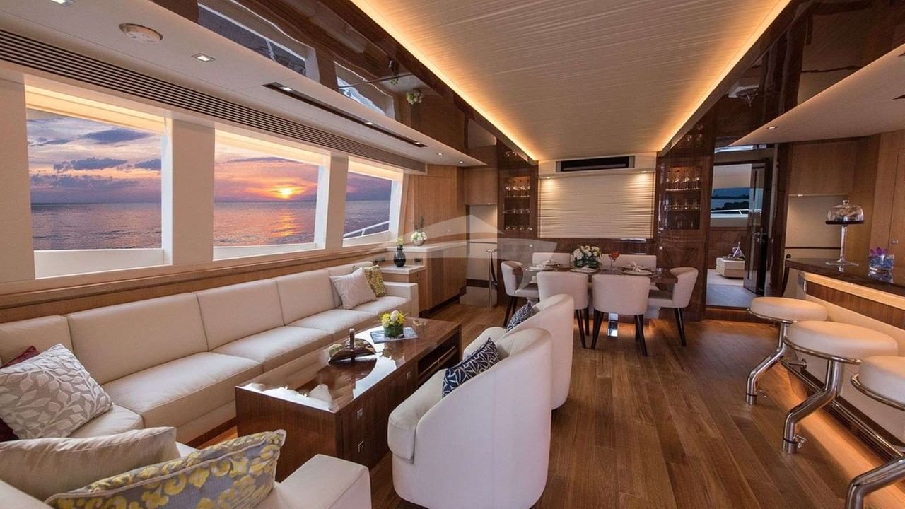 Spacious Main Deck Saloon