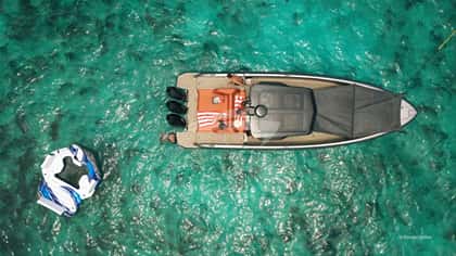 MONEY PENNY 12m motor yacht charter, photo 10