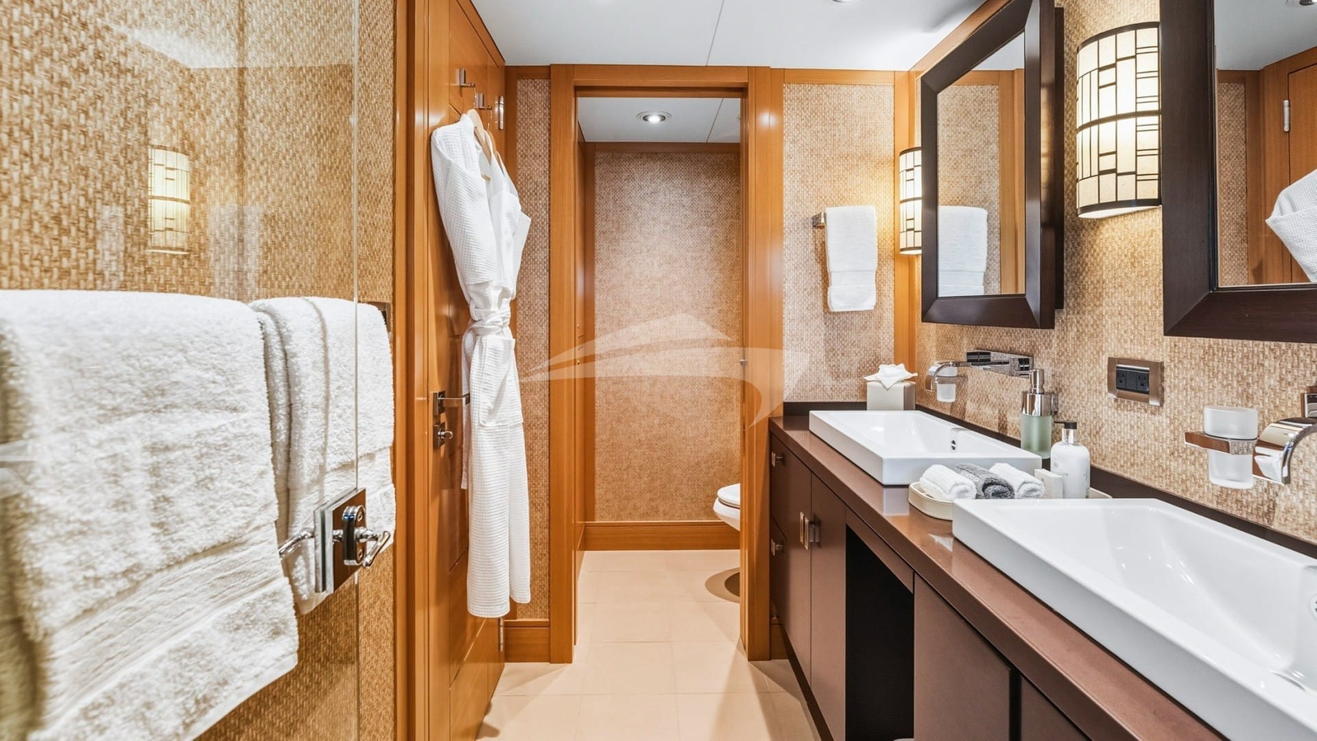 Lower Guest Bathroom