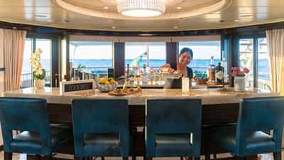 Skylounge bar