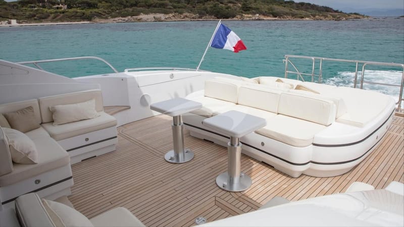 Aft deck area