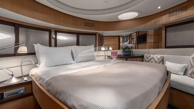 ONE 27m motor yacht charter, photo 7