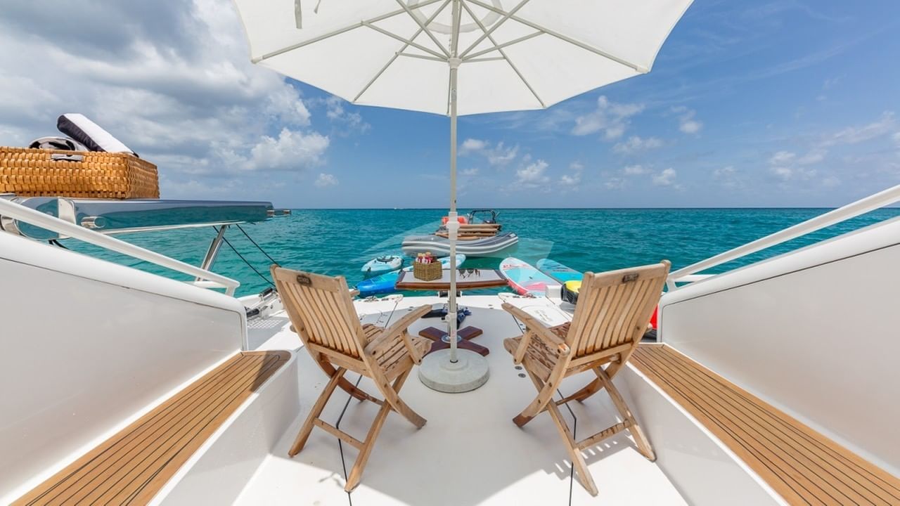 003 ROGUE Beach Club