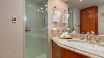 VIP Guest En Suite