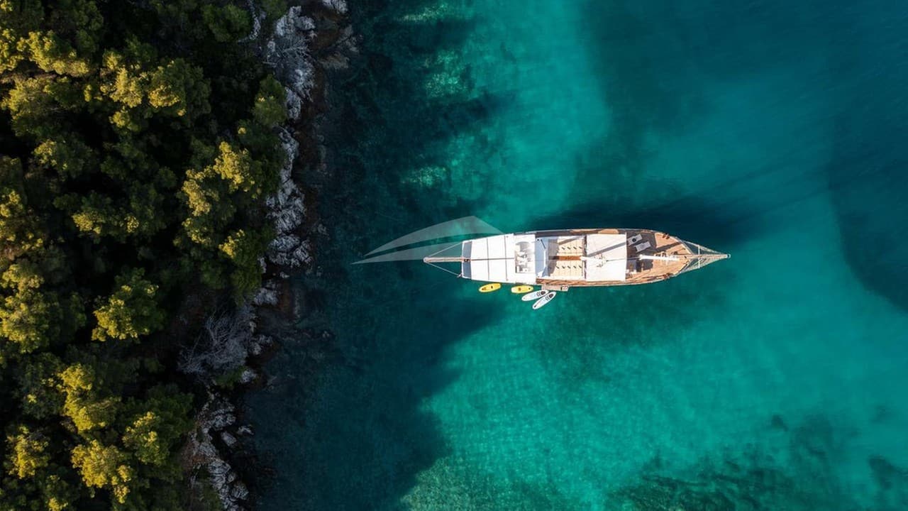 GIDEON, photo from the yacht portfolio 3