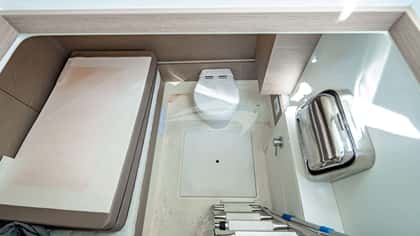 FULL POP 15m motor yacht charter, photo 9