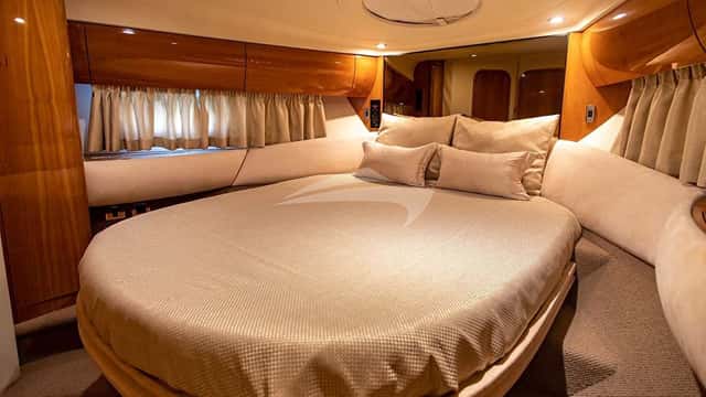 CARINA yacht charter photo 4