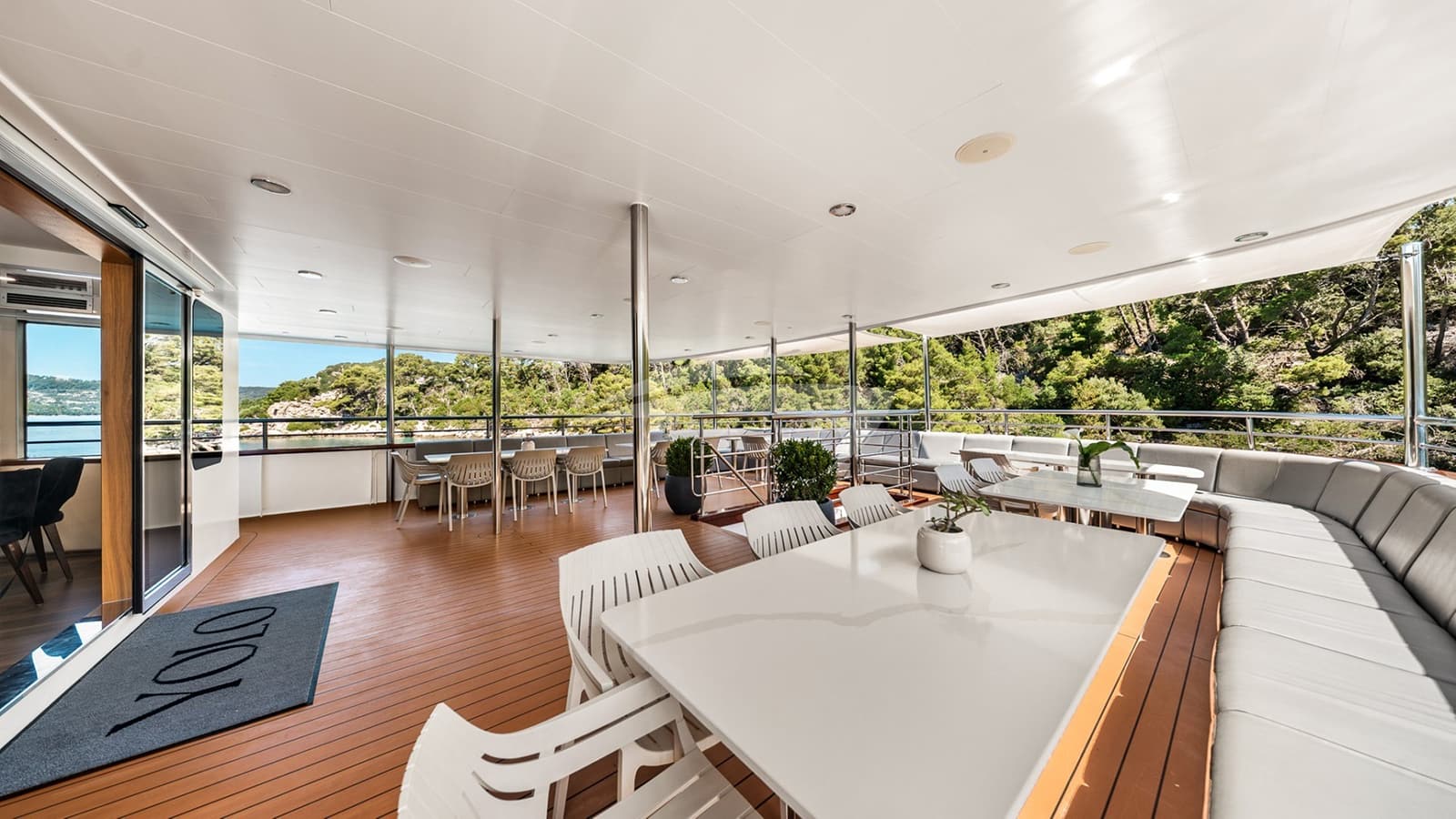 YOLO, photo from the yacht portfolio 15