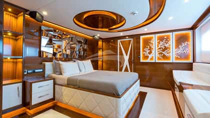 LONG ISLAND 39m motor yacht charter, photo 7