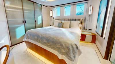 Double Cabin - Port