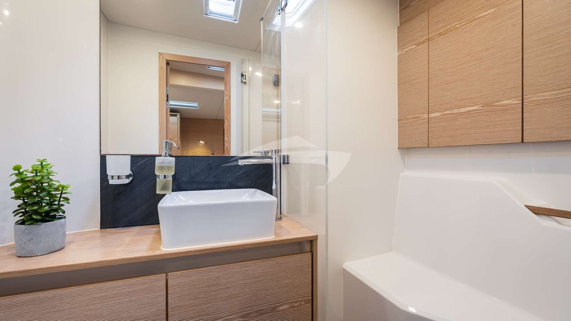 Agarimo Six West Mediterranean