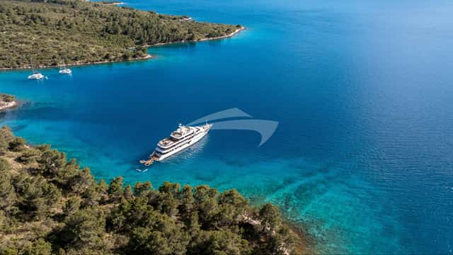 ALFA MARIO yacht charter photo 5